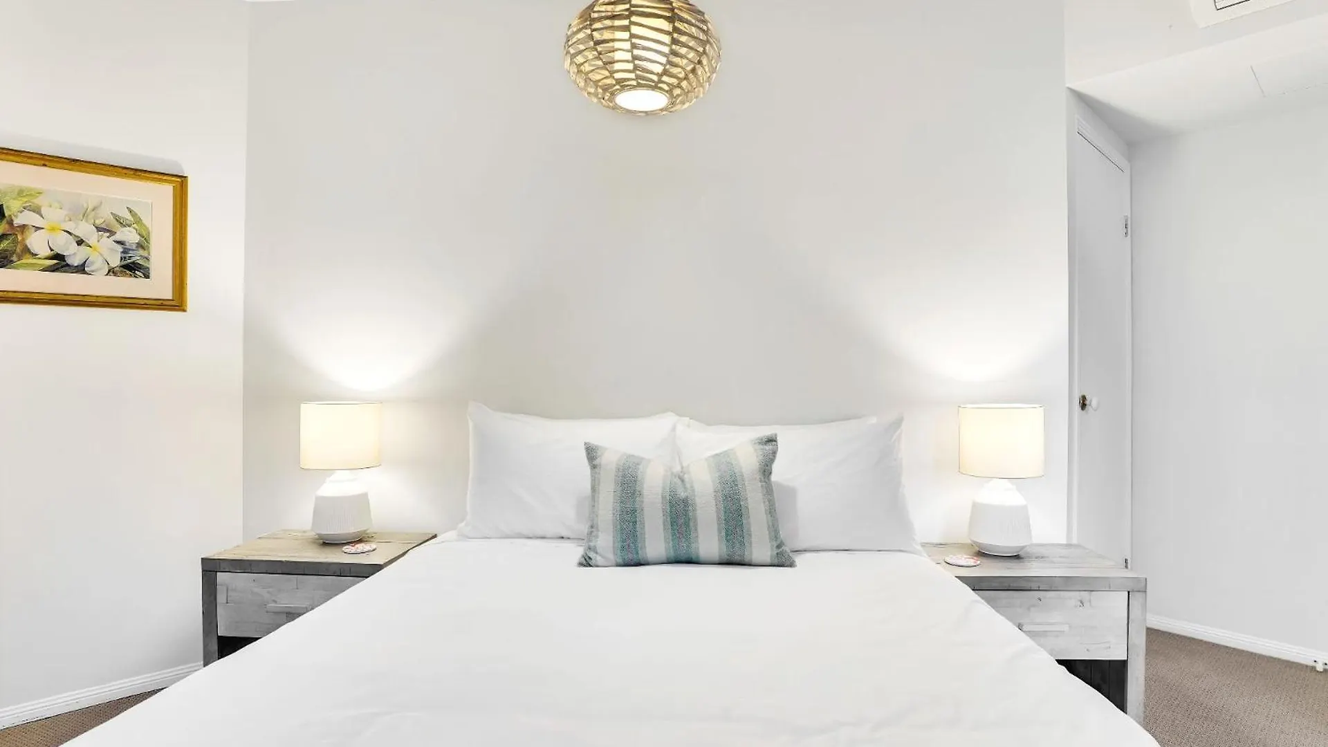 Apartment Lotus Lakes - Resort Style Living Cairns